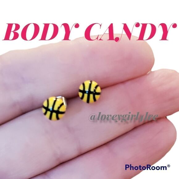 BODY CANDY MINI BASKETBALL STUD EARRINGS #AS1 - Picture 2 of 5